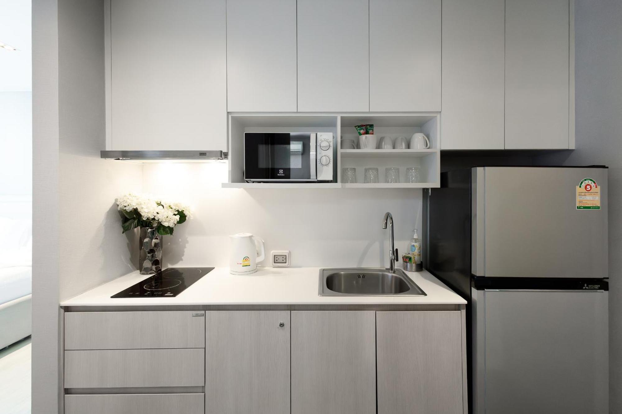Luxury - - Veranda Apartment *